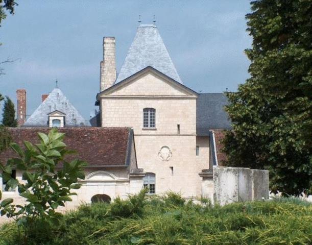 Chateau De Charge Hotel Tours Zewnętrze zdjęcie