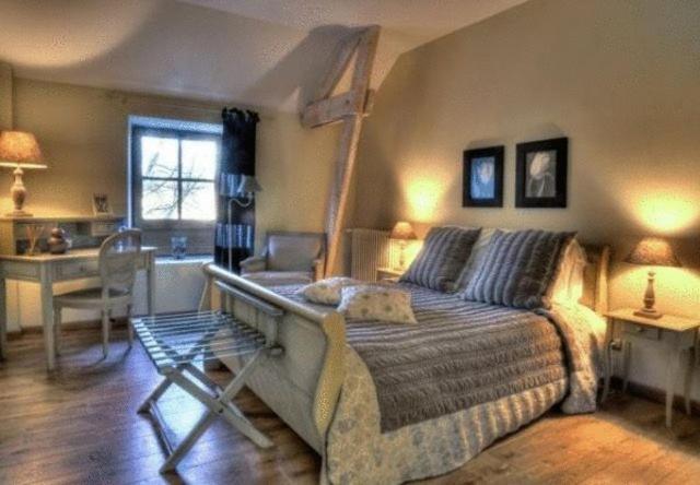 Chateau De Charge Hotel Tours Zewnętrze zdjęcie